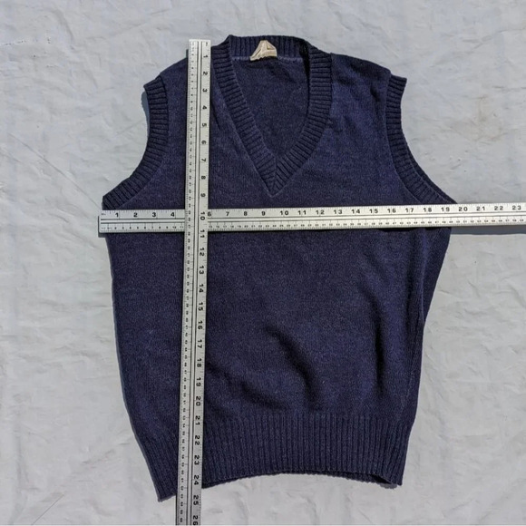 Vintage Tommy Knight Blue Knit V Neck Men's Vest Medium - Picture 2 of 5